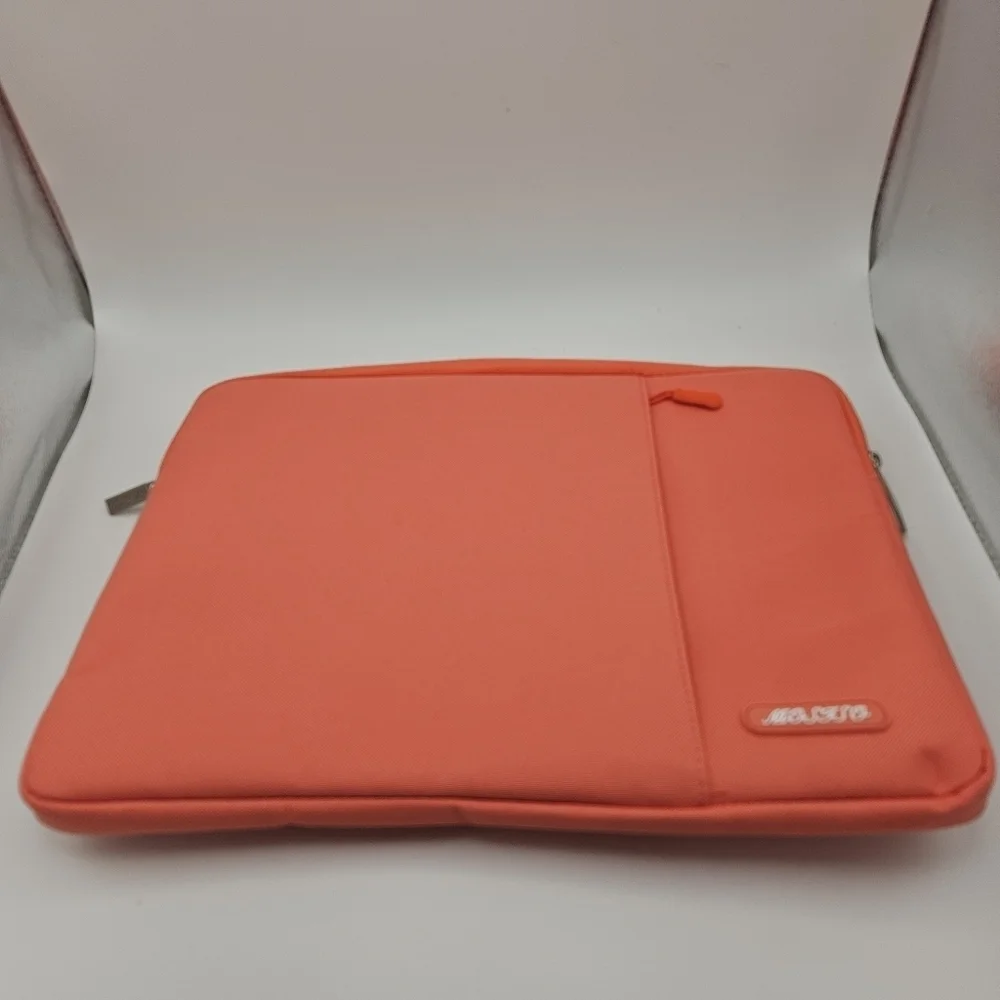 Mosiso laptop sleeve in Coral for 13-14 inch laptop